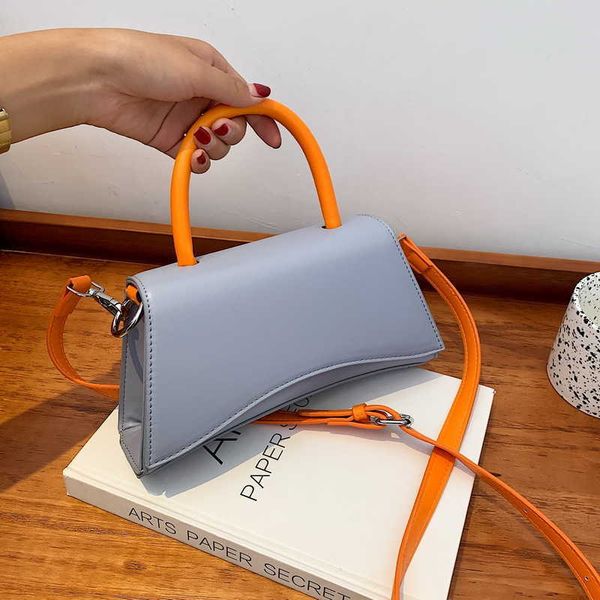 evening bags contrasting color small square bag 2021 new highquality ladies luxury casual simple shoulder bag trendy fashion messenger bag j
evening bags contrasting color small square bag 2021 new highquality ladies luxury casual simple shoulder bag trendy fashion messenger bag j