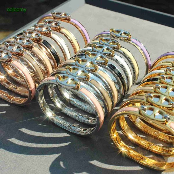 hemres designer bracelet h family new rose gold pig nose color hig grade temperament simple ligt luxury gold bracelet for women, Black
hemres designer bracelet h family new rose gold pig nose color hig grade temperament simple ligt luxury gold bracelet for women, Black