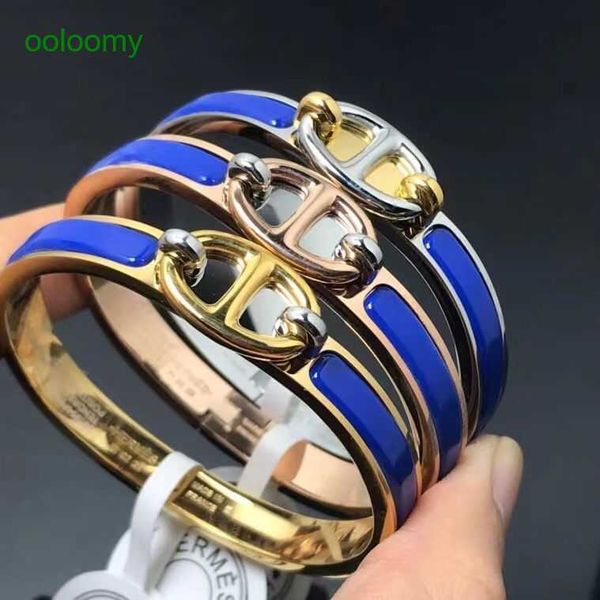 hemres designer bracelet love home pig nose enamel h new boutique rose gold couple high beauty gift gold bracelet for women 2y7v, Black
hemres designer bracelet love home pig nose enamel h new boutique rose gold couple high beauty gift gold bracelet for women 2y7v, Black
