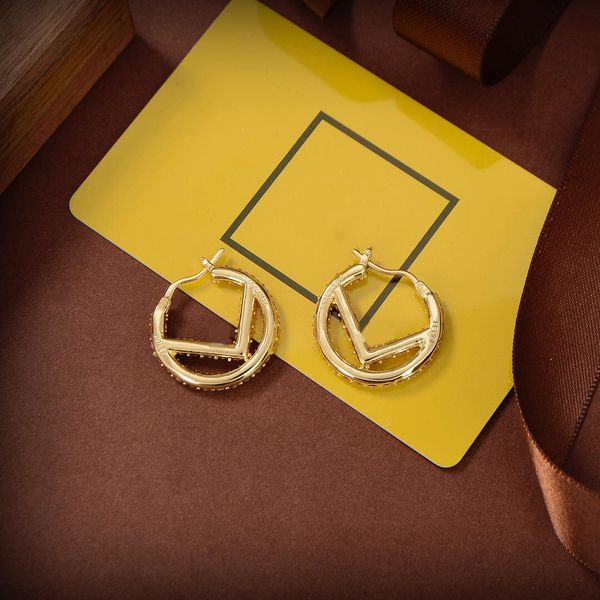 women designer earrings fashion 18k gold stud earrings letters earrings round unique logo earrings jewelry gift for girlfriend, Golden;silver
women designer earrings fashion 18k gold stud earrings letters earrings round unique logo earrings jewelry gift for girlfriend, Golden;silver