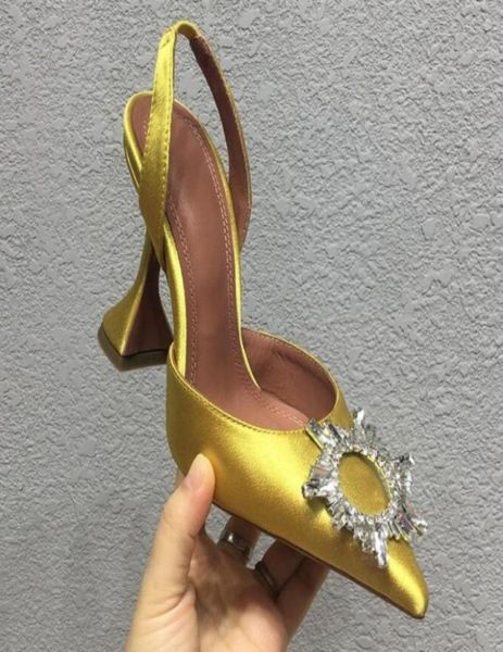 2022 dress shoes 7cm 10cm begum bowknot butterfly pvc pumps high heels rhinestone transparent diamond sandals shine cap toe fine t2890399, Black
2022 dress shoes 7cm 10cm begum bowknot butterfly pvc pumps high heels rhinestone transparent diamond sandals shine cap toe fine t2890399, Black