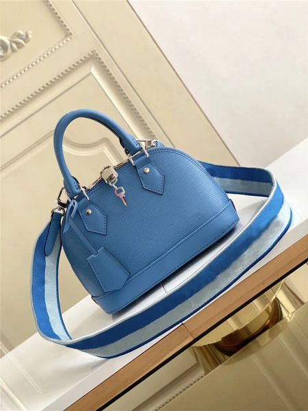 7a designer bags women totes bags luxury bb handbag shoulder bag m58706 m57341 bb pondicherry signature strap leather handbag designers wome
7a designer bags women totes bags luxury bb handbag shoulder bag m58706 m57341 bb pondicherry signature strap leather handbag designers wome