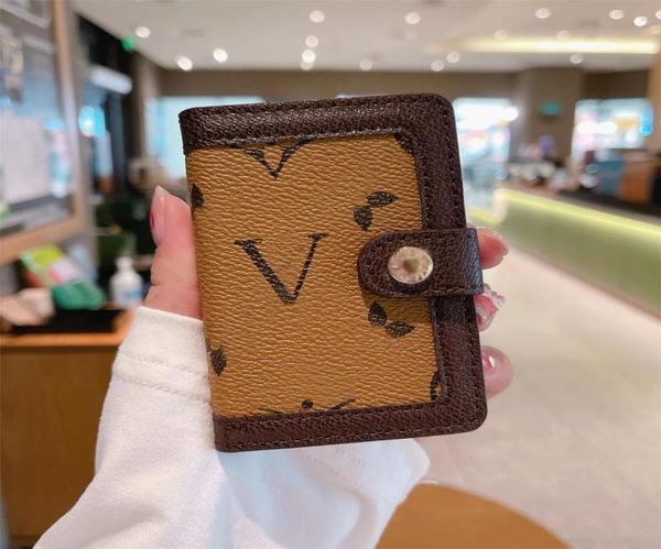 luxurys designers credit fashion women card holders mini wallet genuine leather men pure color card holder1480370, Brown;gray
luxurys designers credit fashion women card holders mini wallet genuine leather men pure color card holder1480370, Brown;gray