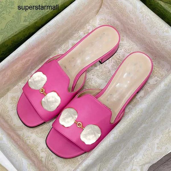 version celebrity ggity wild sandals large low-heeled of designers beach net summer slippers fashion korean size shoes, Black
version celebrity ggity wild sandals large low-heeled of designers beach net summer slippers fashion korean size shoes, Black