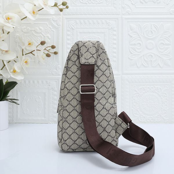 fashion soft letter l men women's shoulder bags totes handbag cross body cosmetic bag cell phone pocket wallets coin purses high qualit
fashion soft letter l men women's shoulder bags totes handbag cross body cosmetic bag cell phone pocket wallets coin purses high qualit