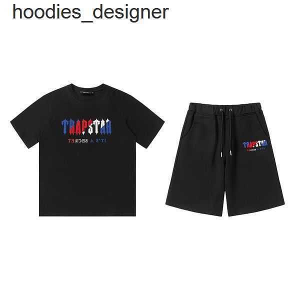 trapstar tracksuit designer shirts print letter luxury black and white trapstar shorts grey rainbow color summer sports fashion cotton short, White;black
trapstar tracksuit designer shirts print letter luxury black and white trapstar shorts grey rainbow color summer sports fashion cotton short, White;black