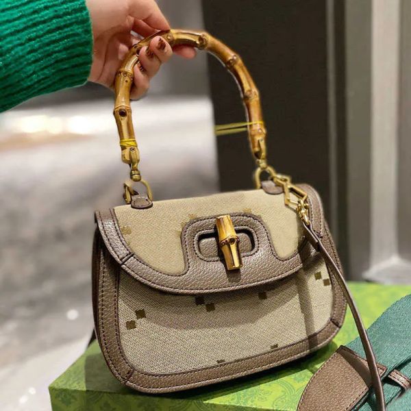 luxury women designers handbags with bamboo bags vintage totes small handle bag lady quality tote 2022 new fashion crossbody shouler purses, Black;red
luxury women designers handbags with bamboo bags vintage totes small handle bag lady quality tote 2022 new fashion crossbody shouler purses, Black;red