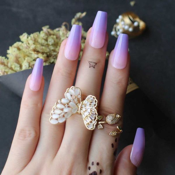 false nails lavender ombre coffin false nails purple gradient pink medium gel fake nais daily wear j230419, Red;gold
false nails lavender ombre coffin false nails purple gradient pink medium gel fake nais daily wear j230419, Red;gold