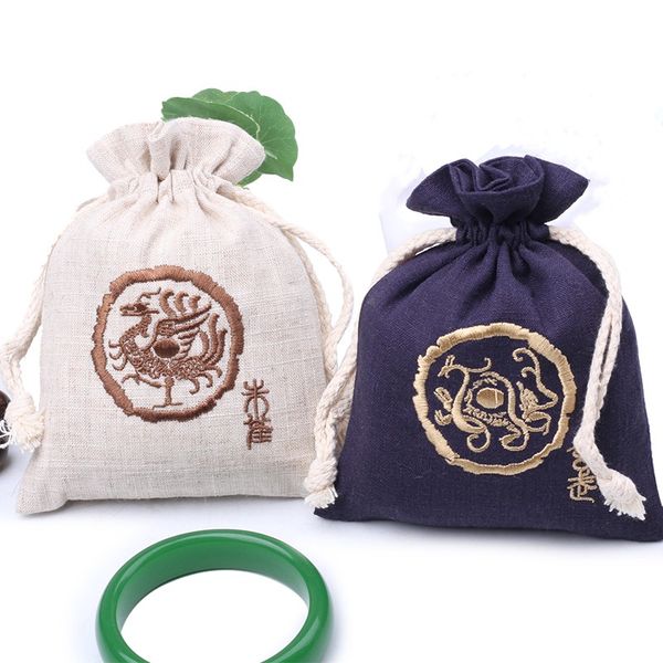 handmade linen jewelry drawstring bags embroidery dragon tiger fabric gift pouches china style with lined size 16 x 12.5 cm about 10pcs/lot, Pink;blue
handmade linen jewelry drawstring bags embroidery dragon tiger fabric gift pouches china style with lined size 16 x 12.5 cm about 10pcs/lot, Pink;blue