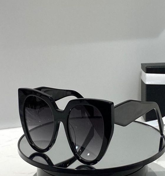 sunglasses for men and women summer style 14ws antiultraviolet retro plate full frame fashion eyeglasses random box5397131, White;black
sunglasses for men and women summer style 14ws antiultraviolet retro plate full frame fashion eyeglasses random box5397131, White;black