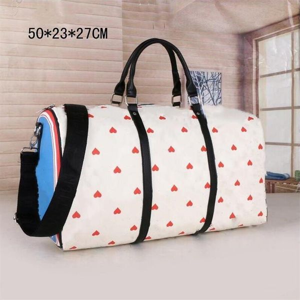 2021 50cm women men bags fashion duffle bag leather luggage handbags large heart pattern capacity sport multicolor285q
2021 50cm women men bags fashion duffle bag leather luggage handbags large heart pattern capacity sport multicolor285q