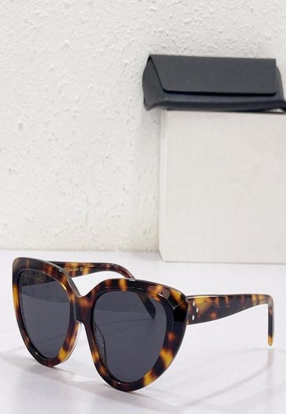 summer sunglasses for men women cat eye 4s220 style antiultraviolet retro plate full frame random box1627629, White;black
summer sunglasses for men women cat eye 4s220 style antiultraviolet retro plate full frame random box1627629, White;black