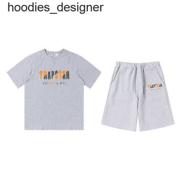 trapstar tracksuit designer shirts print letter luxury black and white trapstar shorts grey rainbow color summer sports fashion cotton short, White;black
trapstar tracksuit designer shirts print letter luxury black and white trapstar shorts grey rainbow color summer sports fashion cotton short, White;black