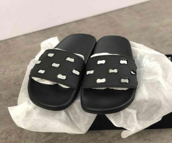 2021 designer flat slippers rubber slide sandal for men women fashion black pink 6colors summer beach flip flops with box 359903312
2021 designer flat slippers rubber slide sandal for men women fashion black pink 6colors summer beach flip flops with box 359903312