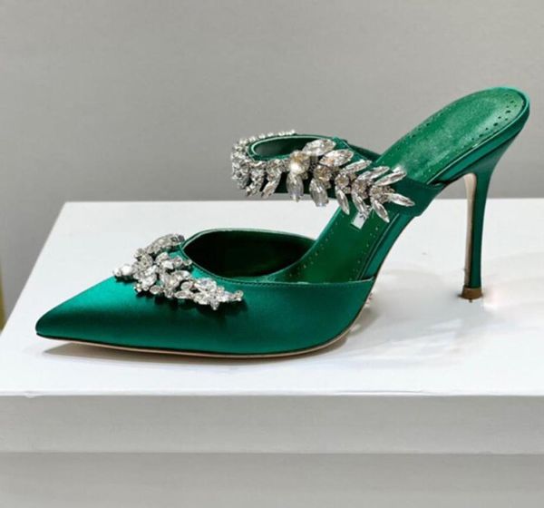 luxury designer women pumps pointed toe baotou slippers 9cm thin high heels rhinestone bling banquet sandals for style summer and 8075462, Black
luxury designer women pumps pointed toe baotou slippers 9cm thin high heels rhinestone bling banquet sandals for style summer and 8075462, Black