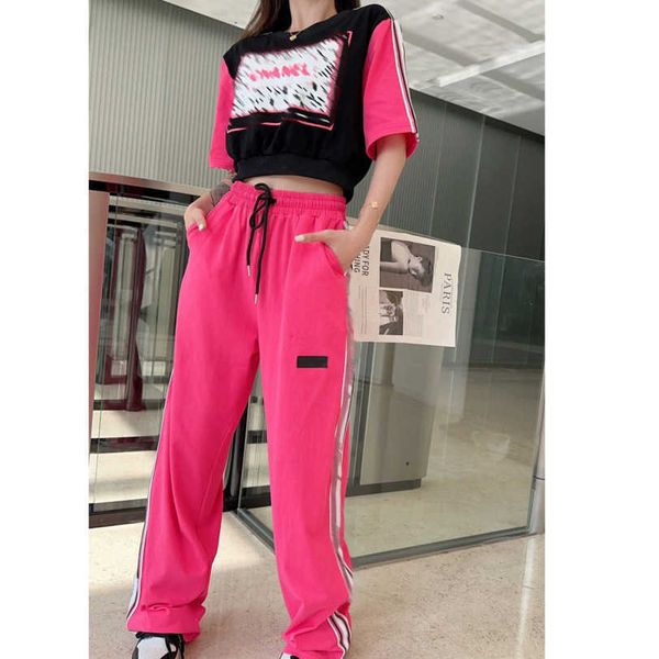 23ss casual suit womens tracksuits womens designer clothing letter logo print short style short sleeve ribbon splicing elastic casual trouse, Gray
23ss casual suit womens tracksuits womens designer clothing letter logo print short style short sleeve ribbon splicing elastic casual trouse, Gray
