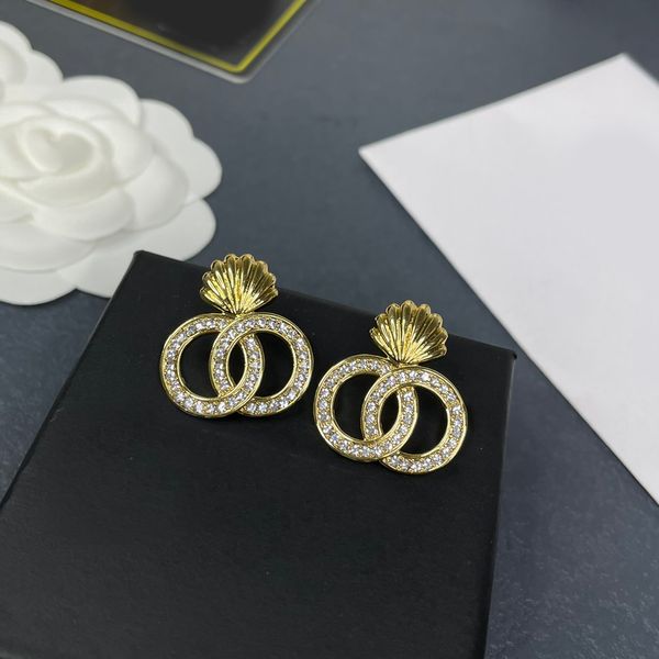 seashell double letter diamond dangle earrings designer for woman french luxury brand camellia hoop earrings wedding gift, Silver
seashell double letter diamond dangle earrings designer for woman french luxury brand camellia hoop earrings wedding gift, Silver
