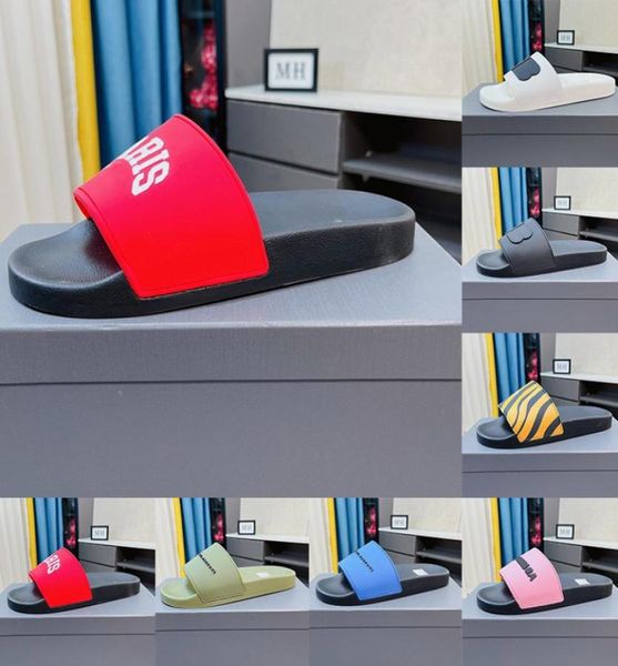 pool slide slippers for mens womens fashion luxury designer slides black white grey red flat summer beach shoes loafers man mules 1256301
pool slide slippers for mens womens fashion luxury designer slides black white grey red flat summer beach shoes loafers man mules 1256301