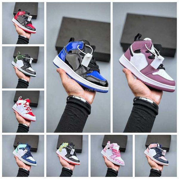 2022 kids 1s infant baby mid running shoes boys girls jumpman 1 og basketball shoes designer toddler enfants mid gs lucid green sports sneak, Black
2022 kids 1s infant baby mid running shoes boys girls jumpman 1 og basketball shoes designer toddler enfants mid gs lucid green sports sneak, Black