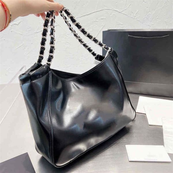 cc bag shopping bags womens calfskin quilted black and white classic silver chain outdoor travel large capacity shoulder french de189t
cc bag shopping bags womens calfskin quilted black and white classic silver chain outdoor travel large capacity shoulder french de189t