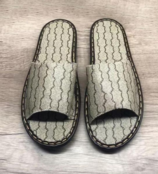2021 fashion brand slides slippers luxurys designers sandal mens women sandals old flower shoes shoes190901845058, Black
2021 fashion brand slides slippers luxurys designers sandal mens women sandals old flower shoes shoes190901845058, Black