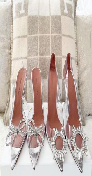 amina muaddi begum shoes crystalembellished clear pvc transluent pumps spool heels sandals for women luxurys designers dress shoe5006312, Black
amina muaddi begum shoes crystalembellished clear pvc transluent pumps spool heels sandals for women luxurys designers dress shoe5006312, Black