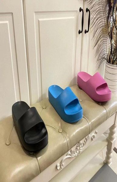 designer men women slippers candy color beach slippers grinding feet cross design pool party couple shoes size 35424488402, Black
designer men women slippers candy color beach slippers grinding feet cross design pool party couple shoes size 35424488402, Black