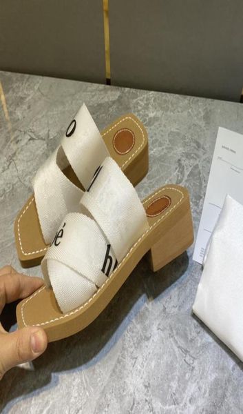 2022 women woody slides square toe sandals beach mules flat slippers chunky mid heels slip on sandal progettista ladies alphabet s5933134, Black
2022 women woody slides square toe sandals beach mules flat slippers chunky mid heels slip on sandal progettista ladies alphabet s5933134, Black