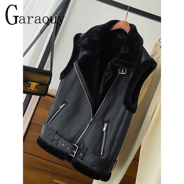jackets garaouy 2022 autumn winter new women faux leather sleeveless coat female stand collar with belt warm faux fur vest jacket mujer, Black;brown
jackets garaouy 2022 autumn winter new women faux leather sleeveless coat female stand collar with belt warm faux fur vest jacket mujer, Black;brown