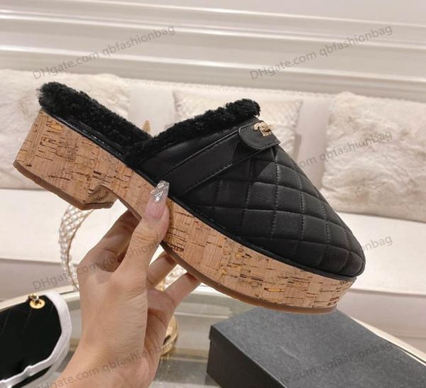 fw womens slippers platform woolen slippers real leather wool quilted texture goldtone metal slide designer booties flip flops m5105701, Black
fw womens slippers platform woolen slippers real leather wool quilted texture goldtone metal slide designer booties flip flops m5105701, Black