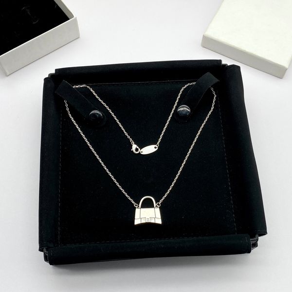 lock head necklaces jewlery designer classic luxury necklaces for women men wedding jewelry accessories, Silver
lock head necklaces jewlery designer classic luxury necklaces for women men wedding jewelry accessories, Silver