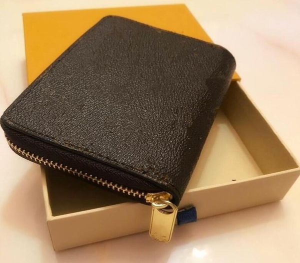 2021 real leather luxury designers women wallet single zipper men039s wallet fashion short purse with gift box card holders fas7023633, Red;black
2021 real leather luxury designers women wallet single zipper men039s wallet fashion short purse with gift box card holders fas7023633, Red;black