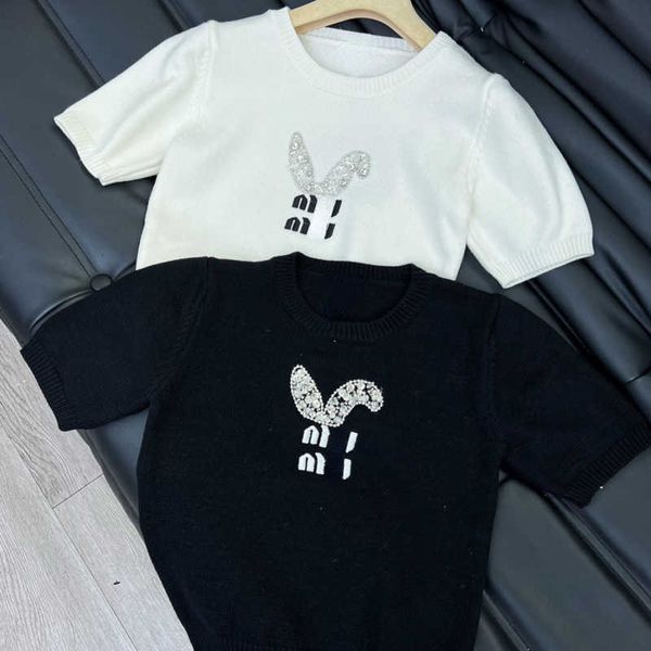 woman sweater designer t shirt miu short sleeve wool knitwear sweatshirt crew neck pullover t-shirt luxury embroidered tshirt hand beaded ta, White;black
woman sweater designer t shirt miu short sleeve wool knitwear sweatshirt crew neck pullover t-shirt luxury embroidered tshirt hand beaded ta, White;black