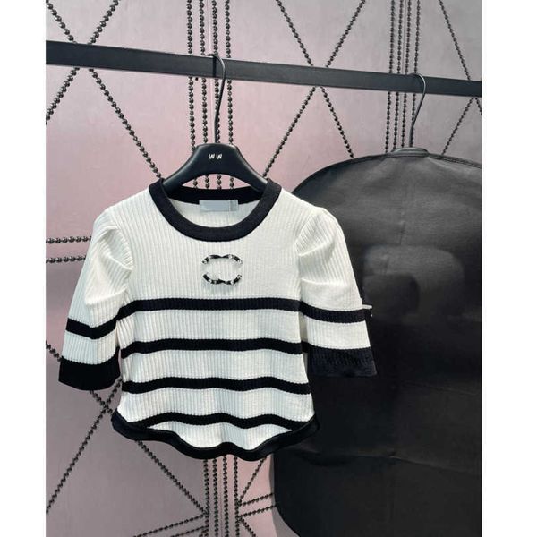 23ss womens knits womens designer clothing round neck color matching short-sleeved sweater womens clothes a1, White
23ss womens knits womens designer clothing round neck color matching short-sleeved sweater womens clothes a1, White