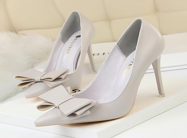 butterfly knot pumps women pointed tip dress shoes stiletto heels office lady footwears9635114, Black
butterfly knot pumps women pointed tip dress shoes stiletto heels office lady footwears9635114, Black