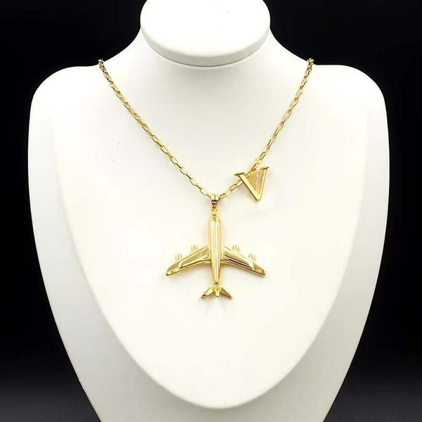 fashion silver gold airplane chain pendant necklace for mens and women party lovers gift jewelry with box2708
fashion silver gold airplane chain pendant necklace for mens and women party lovers gift jewelry with box2708