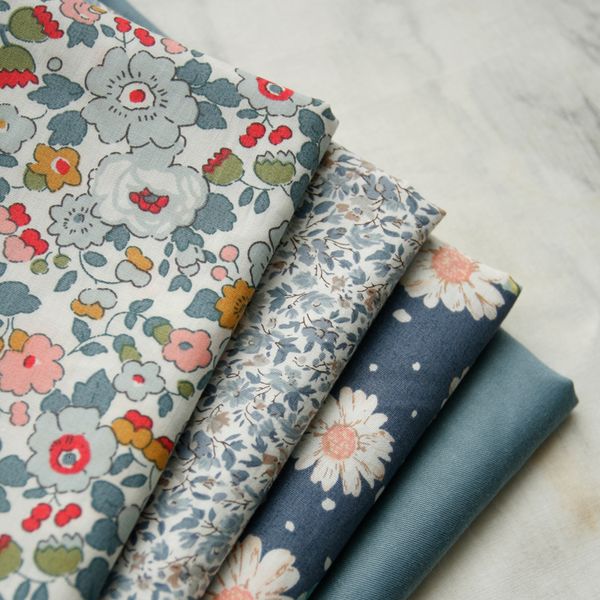 fabric 145x50cm gray blue small floral thin cotton sewing poplin fabric making summer dress shirt clothing cloth 230419, Black;white
fabric 145x50cm gray blue small floral thin cotton sewing poplin fabric making summer dress shirt clothing cloth 230419, Black;white