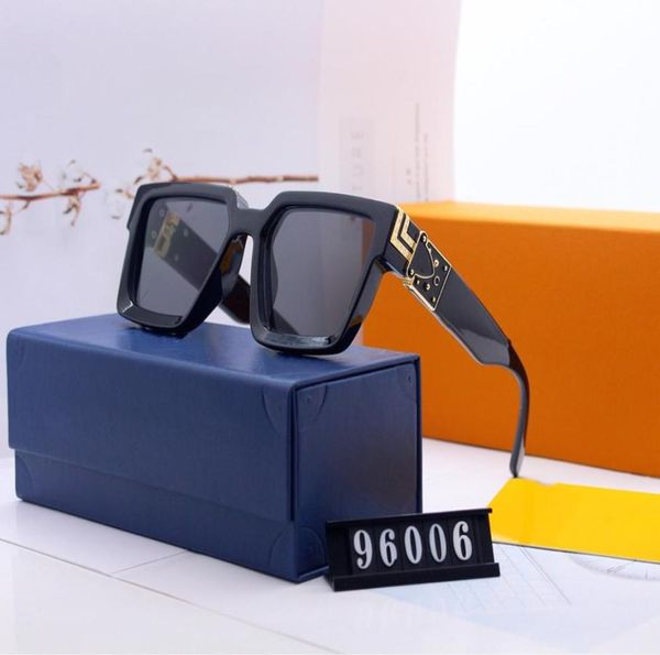 luxury fashion designer sunglasses goggle beach sun glasses for man woman 5 color optional good quality1781555, White;black
luxury fashion designer sunglasses goggle beach sun glasses for man woman 5 color optional good quality1781555, White;black