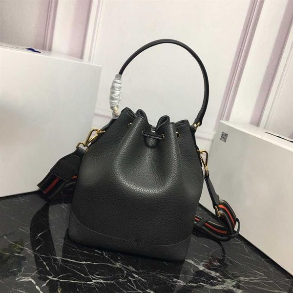 women designer backpack strap shoulder travel bag classic designer crossbody bag genuine leather backpack for women luxury designe299r
women designer backpack strap shoulder travel bag classic designer crossbody bag genuine leather backpack for women luxury designe299r