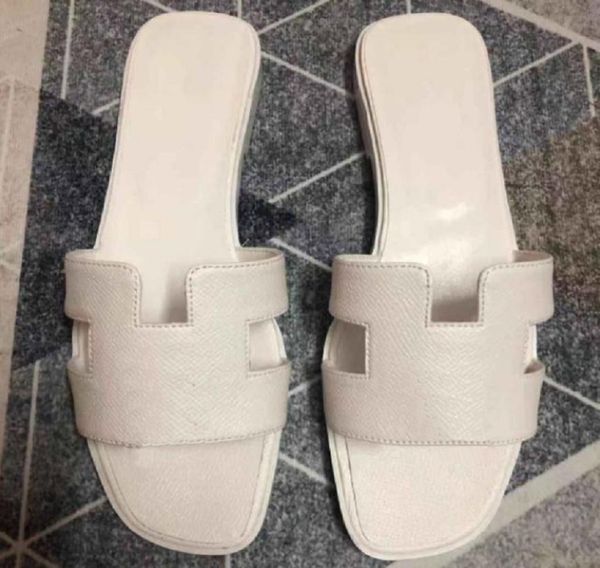 classics woman shoes designer slipper leather flat sandals fashion slides slide rubber ladies beach women slippers sh9447342, Black
classics woman shoes designer slipper leather flat sandals fashion slides slide rubber ladies beach women slippers sh9447342, Black