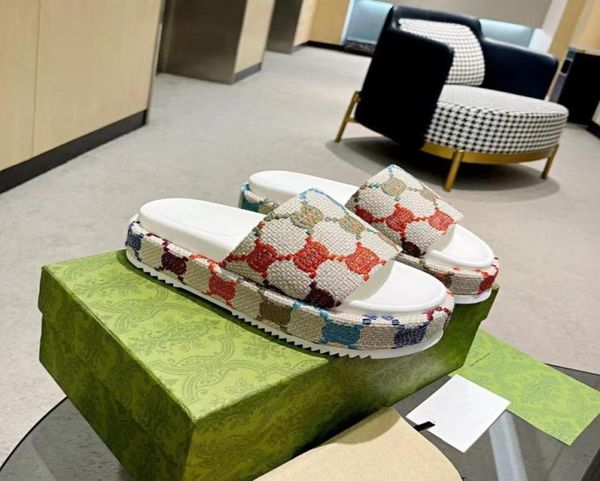 highest quality slippers women men sandals slides summer fashion indoor wide flat flip flop slide slideshow with box size eur35424276230, Black
highest quality slippers women men sandals slides summer fashion indoor wide flat flip flop slide slideshow with box size eur35424276230, Black
