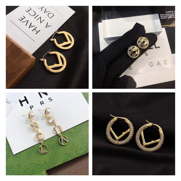 18k gold plated 925 sliver designers stud earring gem diamond pearl letter charm brand women tassel crystal earring wedding party 243x, Golden;silver
18k gold plated 925 sliver designers stud earring gem diamond pearl letter charm brand women tassel crystal earring wedding party 243x, Golden;silver