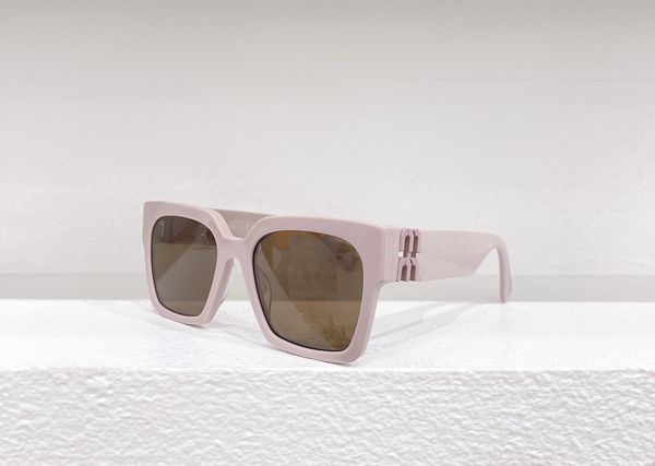 men sunglasses for women latest selling fashion sun glasses mens sunglass gafas de sol glass uv400 lens with random matching box 04u, White;black
men sunglasses for women latest selling fashion sun glasses mens sunglass gafas de sol glass uv400 lens with random matching box 04u, White;black