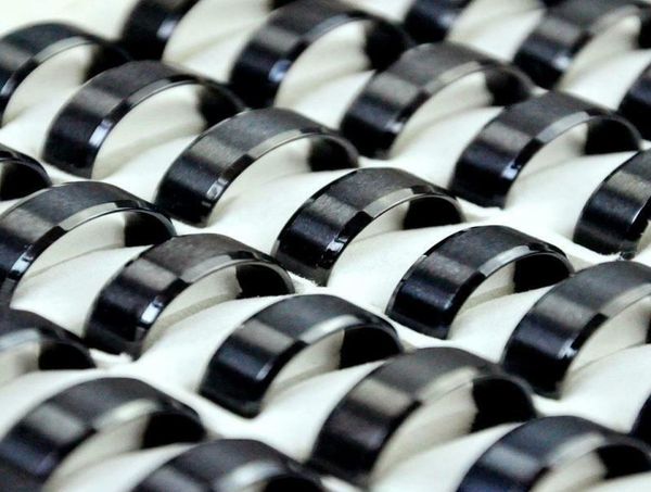 whole 50pcs 316l stainless steel rings style band fashion black plain flat jewelry finger ring men women acier edelstahlringe8862954, Silver
whole 50pcs 316l stainless steel rings style band fashion black plain flat jewelry finger ring men women acier edelstahlringe8862954, Silver
