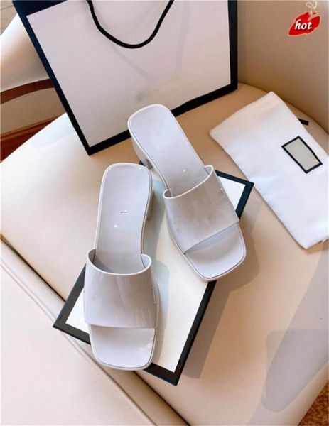 2021 designer woman fashion beach thick bottom slippers platform alphabet lady sandals leather rubber high heel slides slipper siz3132305, Black
2021 designer woman fashion beach thick bottom slippers platform alphabet lady sandals leather rubber high heel slides slipper siz3132305, Black
