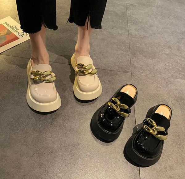 slippers 2021 loafer chunky golden chains women chain backless leather cork midsole ladies luxury mule sandal9524992, Black
slippers 2021 loafer chunky golden chains women chain backless leather cork midsole ladies luxury mule sandal9524992, Black