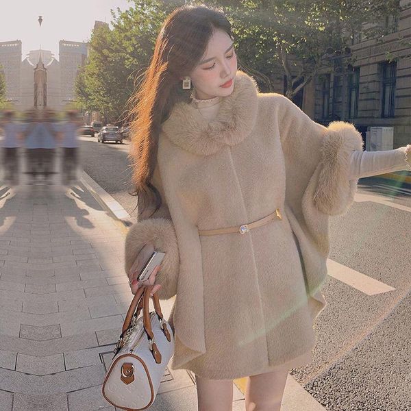 fur cloak women's autumn and winter shawl new french cloth large fur collar waist woolen coat, Black
fur cloak women's autumn and winter shawl new french cloth large fur collar waist woolen coat, Black