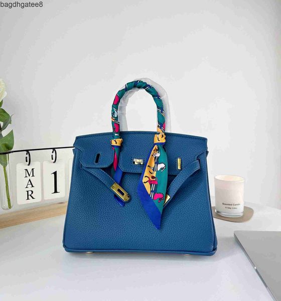handheld litchi classic 2023 birkin bag bags burkin buckle woman trend grain leather women's one shoulder crossbody fashion large capac
handheld litchi classic 2023 birkin bag bags burkin buckle woman trend grain leather women's one shoulder crossbody fashion large capac