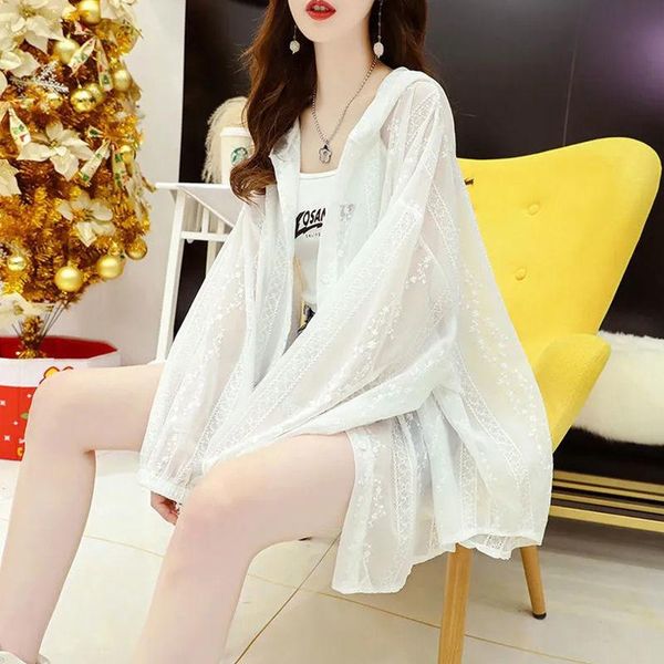 raincoats lace hollow out sun protection clothing wear on both sides women's coat summer thin section antiuv sun protection jacket e67, Black
raincoats lace hollow out sun protection clothing wear on both sides women's coat summer thin section antiuv sun protection jacket e67, Black