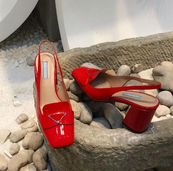 2021 women luxurys designer shoe fashion classic dress shoes womens wedding party black leather wedges sandals q883506724
2021 women luxurys designer shoe fashion classic dress shoes womens wedding party black leather wedges sandals q883506724